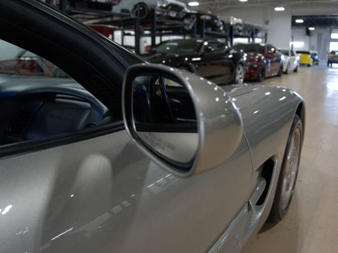 Used 2001 Chevrolet Corvette Convertible w/ Preferred Equipment Group2 image 26