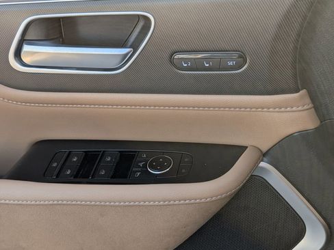 Used 2025 INFINITI QX80 Luxe RWD image 28