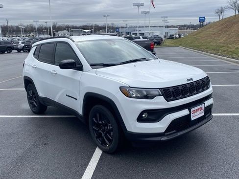 New 2026 Jeep Compass Latitude image 2