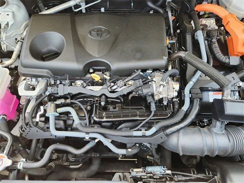 Used 2023 Toyota RAV4 XLE image 30