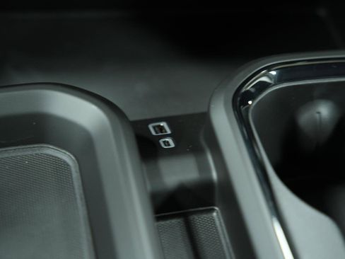 New 2026 GMC Sierra 2500 AT4 w/ AT4 Premium Plus Package image 38