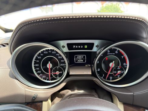 Used 2013 Mercedes-Benz SL 63 AMG image 21