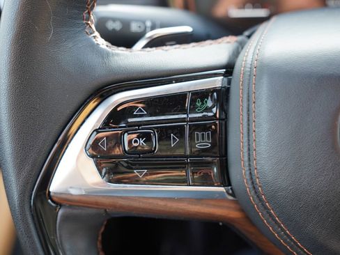 Certified 2024 Jeep Grand Cherokee L Summit w/ High Altitude Package image 38