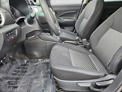 Used 2023 Nissan Versa S w/ S Plus Package FWD image 15