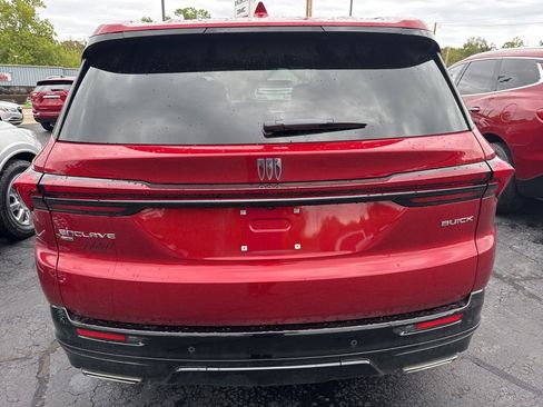 Used 2025 Buick Enclave Sport Touring w/ Power Package image 5