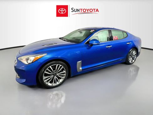 Used 2019 Kia Stinger RWD image 9