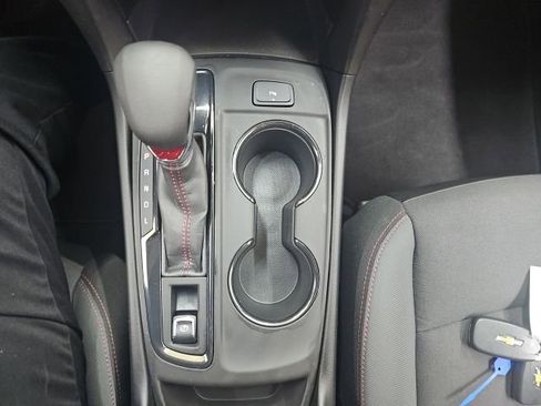 Used 2022 Chevrolet Equinox RS w/ Infotainment Package FWD image 26