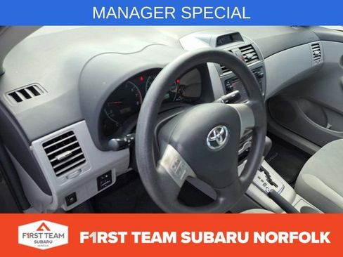 Used 2013 Toyota Corolla LE image 10