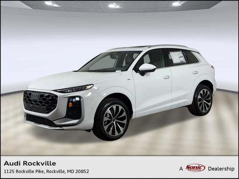 New 2026 Audi Q3 quattro 2.0T AWD/4WD image 1