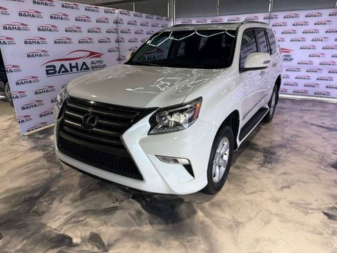 Used 2017 Lexus GX 460 image 2