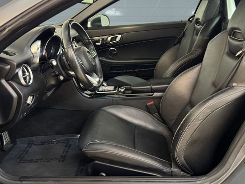 Used 2017 Mercedes-Benz SLC 300 image 5