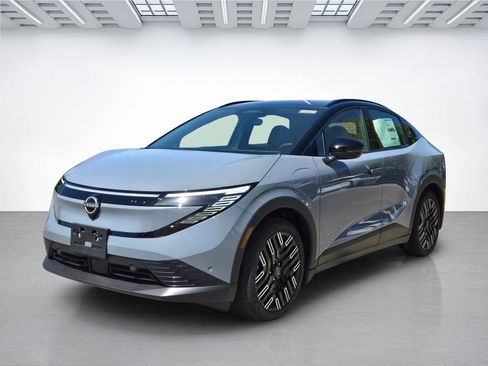 New 2026 Nissan Leaf Platinum+ w/ Cargo Package (Platinum+) FWD image 8