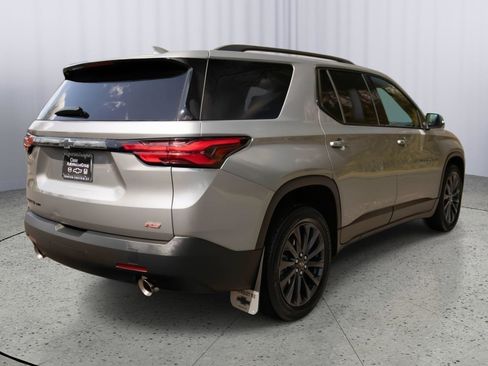 Used 2023 Chevrolet Traverse RS AWD/4WD image 23