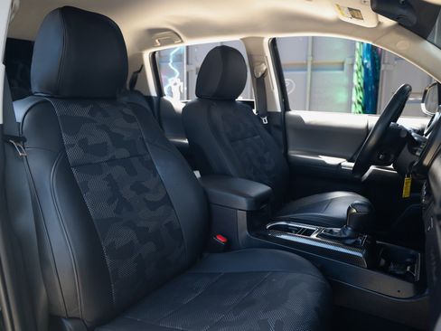 Used 2021 Toyota Tacoma SR w/ SR Convenience Package RWD image 22