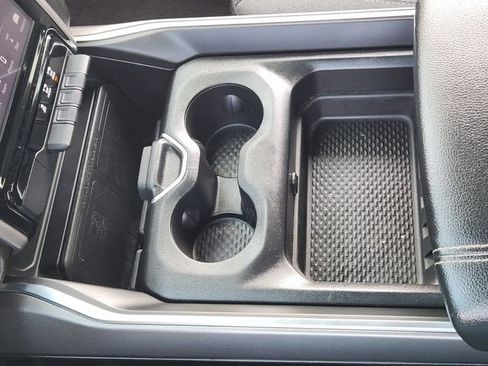 Used 2025 RAM 1500 Big Horn image 19