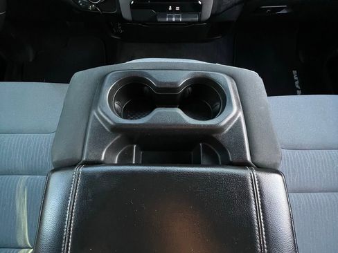 Used 2021 RAM 1500 Big Horn AWD/4WD image 19