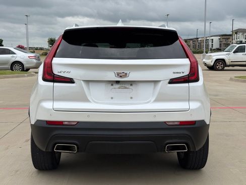 Certified 2023 Cadillac XT4 Luxury w/ Cold Weather Package FWD image 6