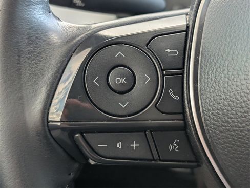 Used 2024 Toyota Corolla SE image 19