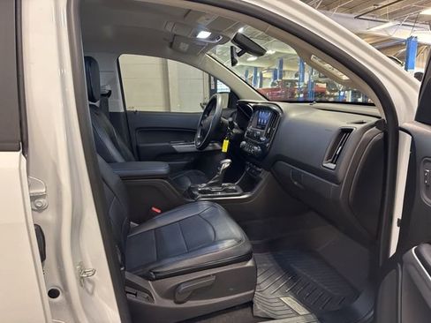 Used 2021 Chevrolet Colorado LT w/ LT Convenience Package image 36