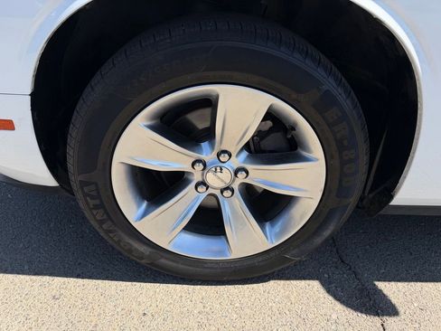 Used 2021 Dodge Challenger SXT RWD image 7