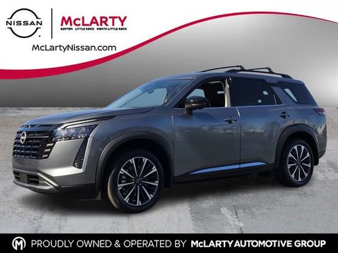 New 2026 Nissan Pathfinder Platinum w/ Cargo Package FWD image 1