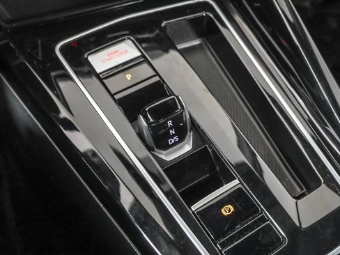 Used 2024 Volkswagen GTI S image 32