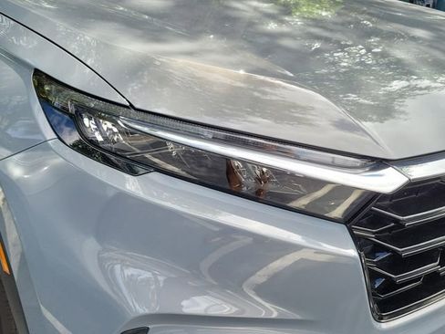 Used 2024 Honda CR-V EX-L image 8