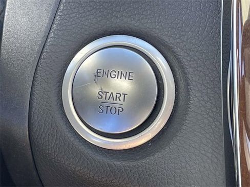 Used 2015 Mercedes-Benz C 300 C 300 image 18