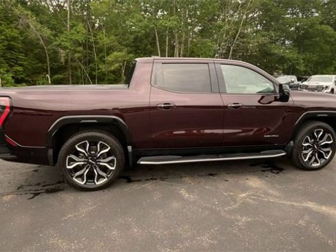 New 2025 GMC Sierra EV Denali image 2