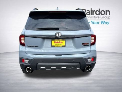 Used 2024 Honda Passport TrailSport image 6
