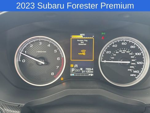 Used 2023 Subaru Forester Premium AWD/4WD image 20