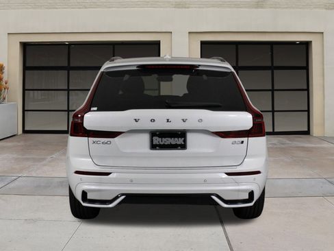 New 2026 Volvo XC60 B5 Plus w/ Protection Package Premier image 4