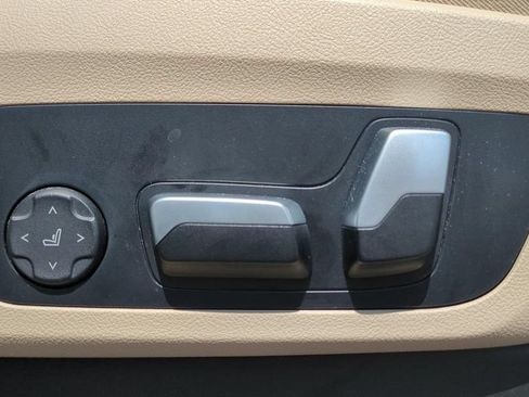 Used 2022 BMW X3 sDrive30i w/ Convenience Package RWD image 19