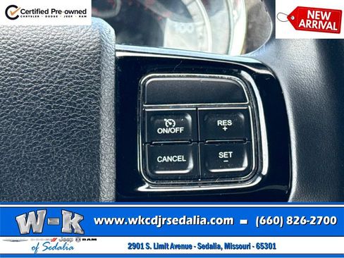 Used 2020 Dodge Grand Caravan SE FWD image 40