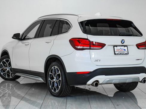 Used 2022 BMW X1 xDrive28i w/ Premium Package image 8