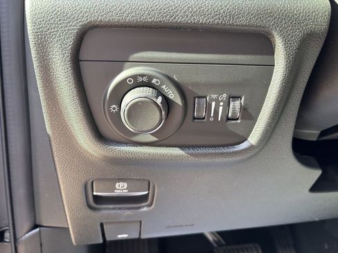 New 2026 Jeep Grand Cherokee Laredo X AWD/4WD image 65