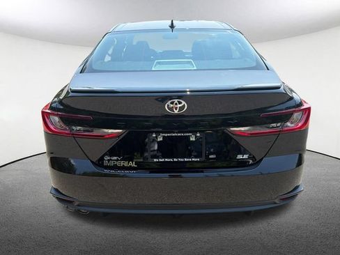 New 2026 Toyota Camry SE w/ Convenience Package FWD image 10