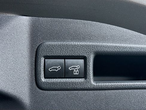 Used 2024 Toyota bZ4X XLE w/ Weather Package image 28