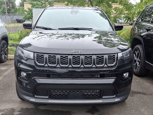 New 2025 Jeep Compass Limited w/ Sun & Sound Group image 2