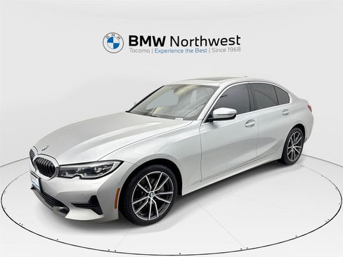 Used 2019 BMW 330i xDrive 330i xDrive image 1