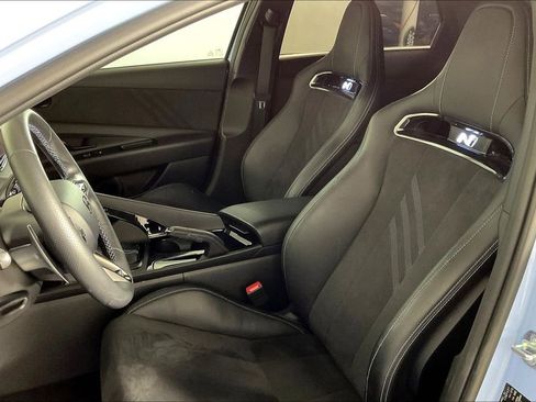 Used 2025 Hyundai Elantra N FWD image 24
