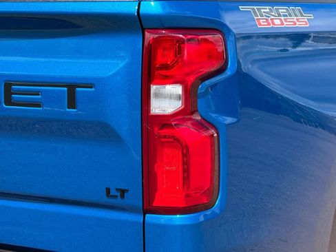 Certified 2022 Chevrolet Silverado 1500 LT Trail Boss w/ Convenience Package II AWD/4WD image 34