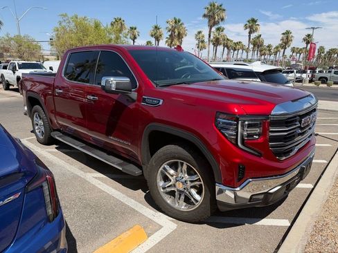 Used 2025 GMC Sierra 1500 SLT w/ SLT Premium Plus Package AWD/4WD image 3