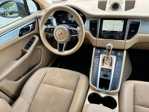 Used 2015 Porsche Macan S AWD/4WD image 12