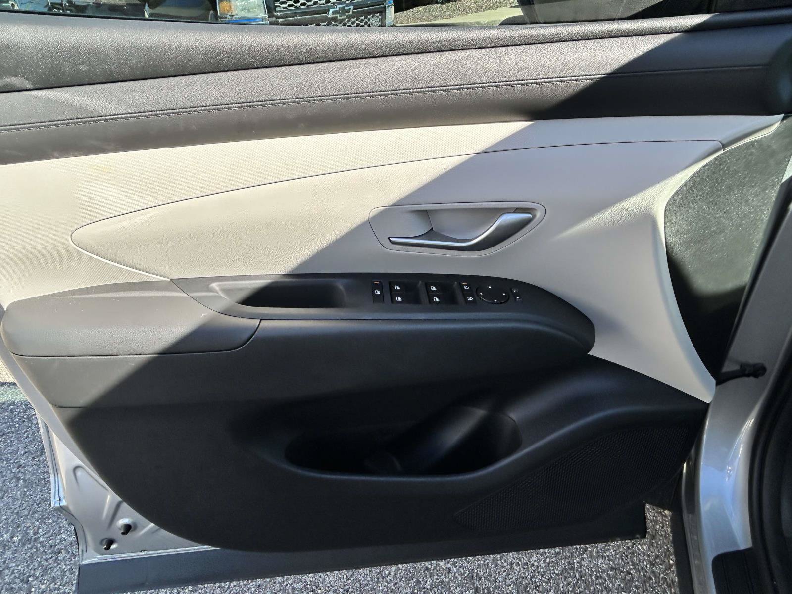 Certified 2026 Hyundai Tucson SE FWD image 12
