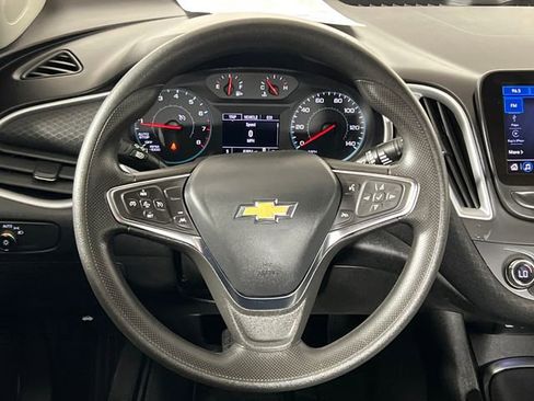 Used 2024 Chevrolet Malibu LT FWD image 15