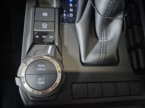 New 2026 Toyota Tacoma SR5 image 34