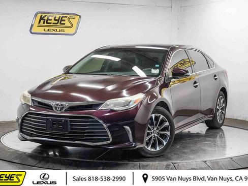 Used 2016 Toyota Avalon XLE FWD image 1