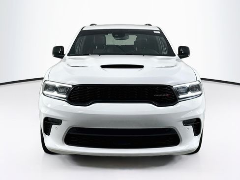 Used 2023 Dodge Durango R/T RWD image 2