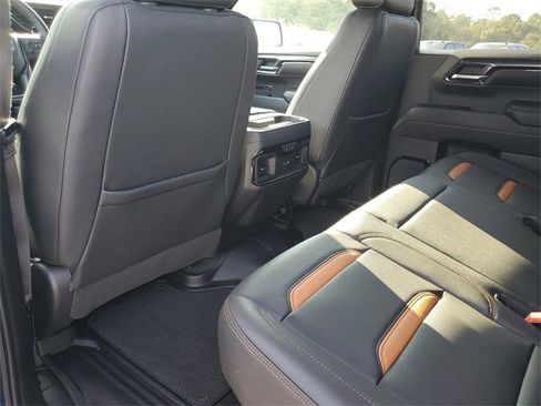 Used 2024 GMC Sierra 1500 AT4 w/ AT4 Preferred Package image 23